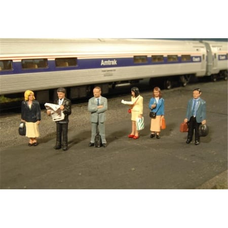 S & P Whistle Stop HO-Scale Standing Platform Passengers  Multicolor BAC33110